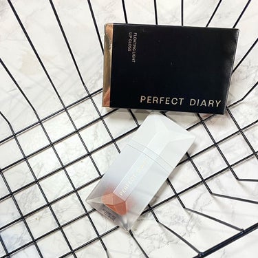 PERFECT DIARY (パーフェクトダイアリー) READ ME フローティングライト リップグロス/パーフェクトダイアリー/リップグロスを使ったクチコミ（1枚目）