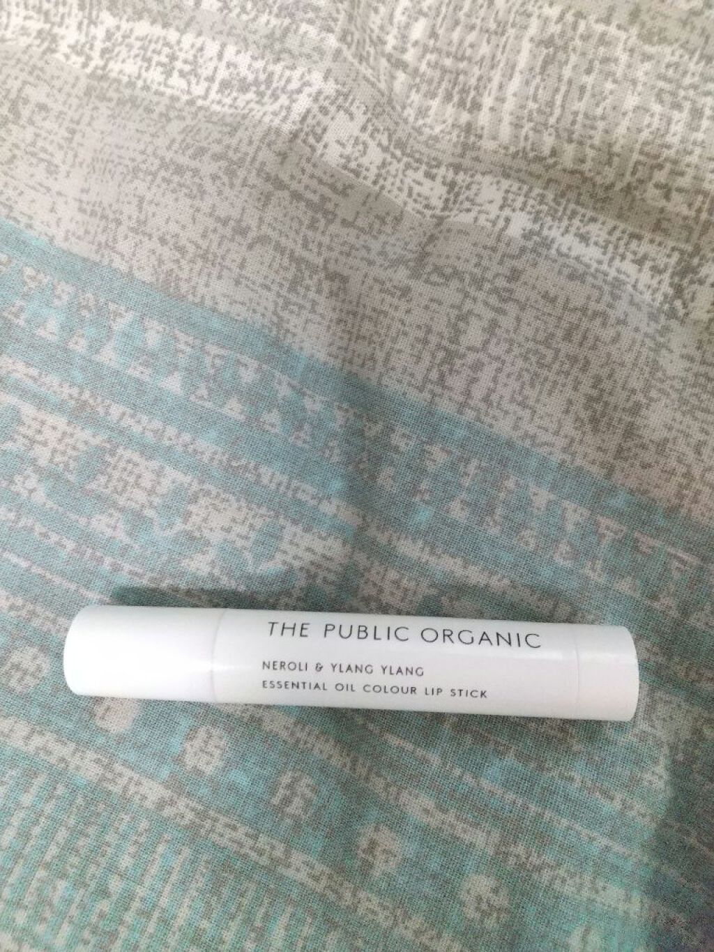 オーガニック認証 精油カラーリップスティック/THE PUBLIC ORGANIC/口紅を使ったクチコミ(2枚目)