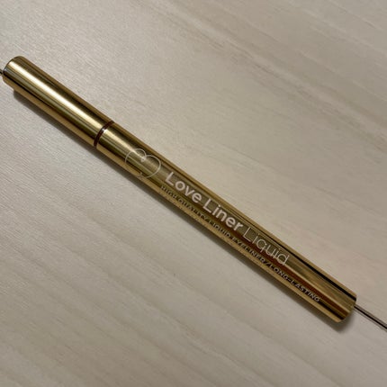 リキッドアイライナーR4/ラブ・ライナー/リキッドアイライナーを使ったクチコミ(1枚目)