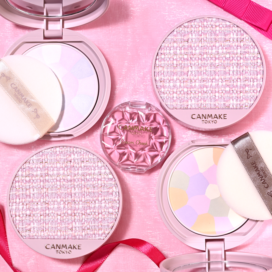 イルミネイティングフィニッシュパウダー　～Abloom～/キャンメイク/プレストパウダーを使ったクチコミ（1枚目）