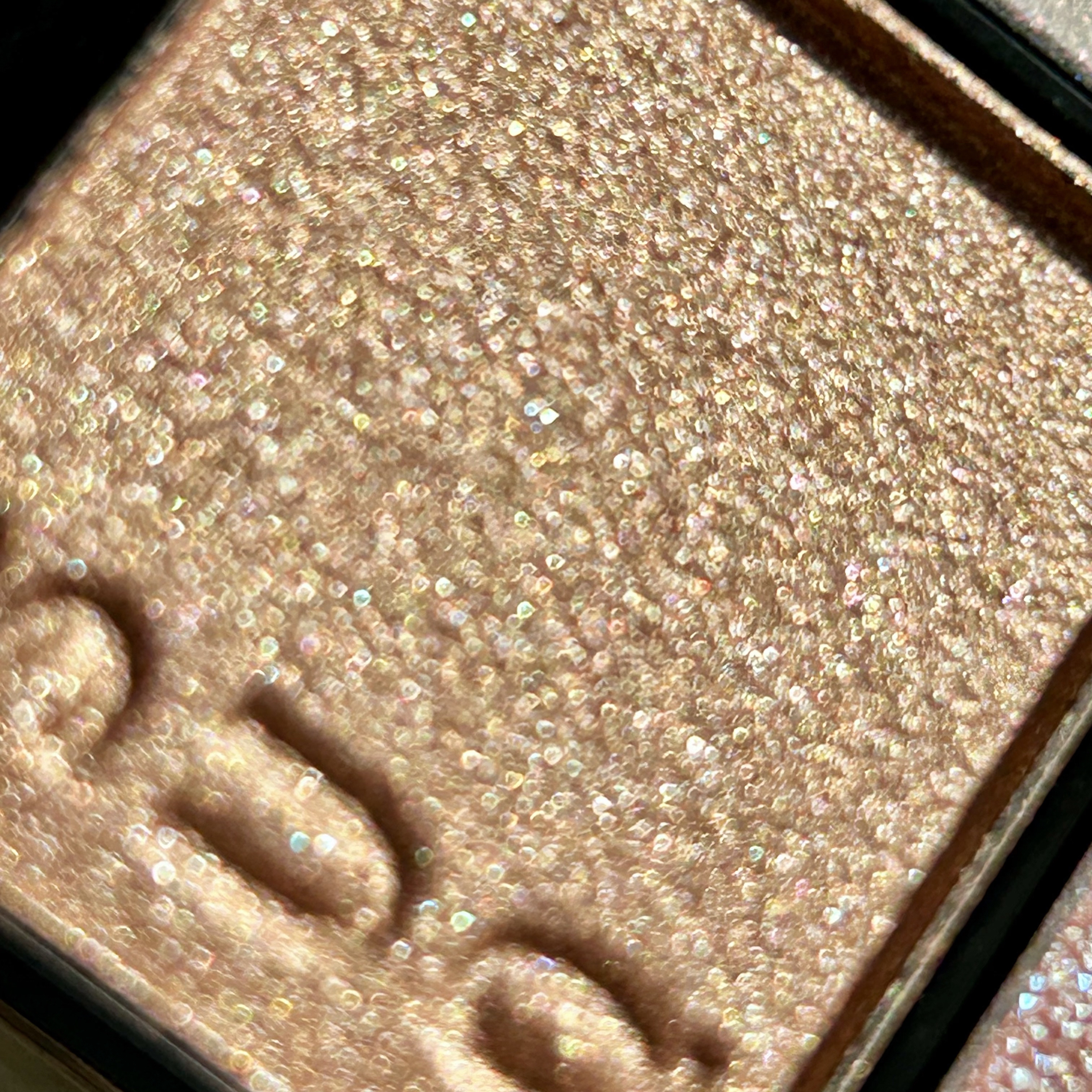 シグニチャー カラー アイズ/SUQQU/アイシャドウパレットを使ったクチコミ（2枚目）