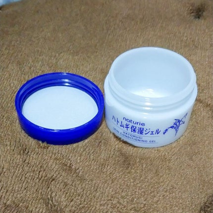 ハトムギ保湿ジェル(ナチュリエ スキンコンディショニングジェル)/ナチュリエ/美容液を使ったクチコミ(1枚目)