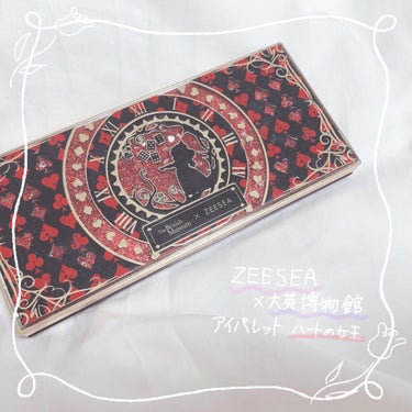 ‎〖 ZEESEA×大英博物館 アイシャドウパレット〗

1度投稿したことがありましたが、もう一度写真を撮り直し、動画も付け足しました📸✨

ハートの女王のバージョンなので赤系統の配色です🍎❤️
普段使