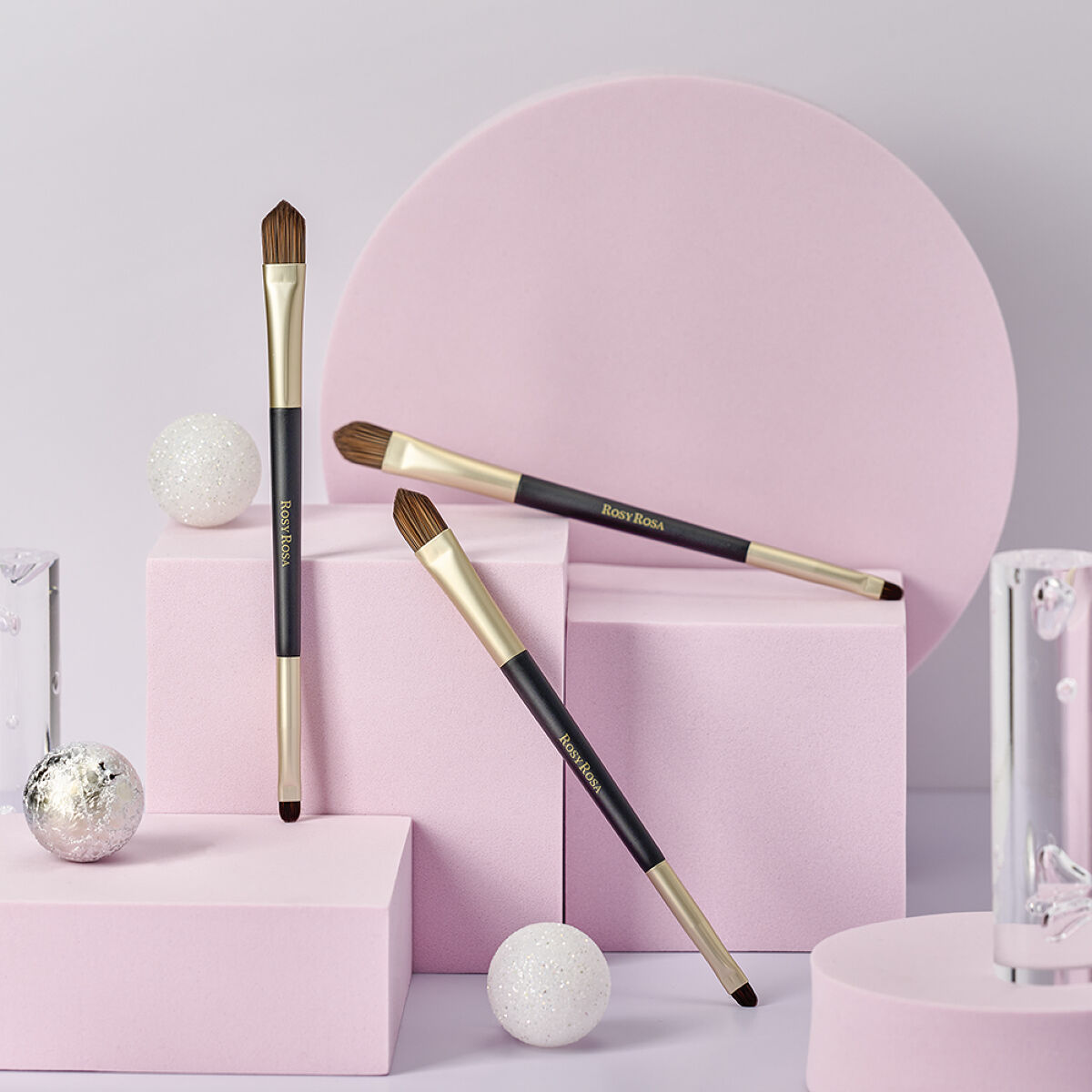 ダブルエンドコンシーラーブラシ/ロージーローザ/メイクブラシを使ったクチコミ（1枚目）