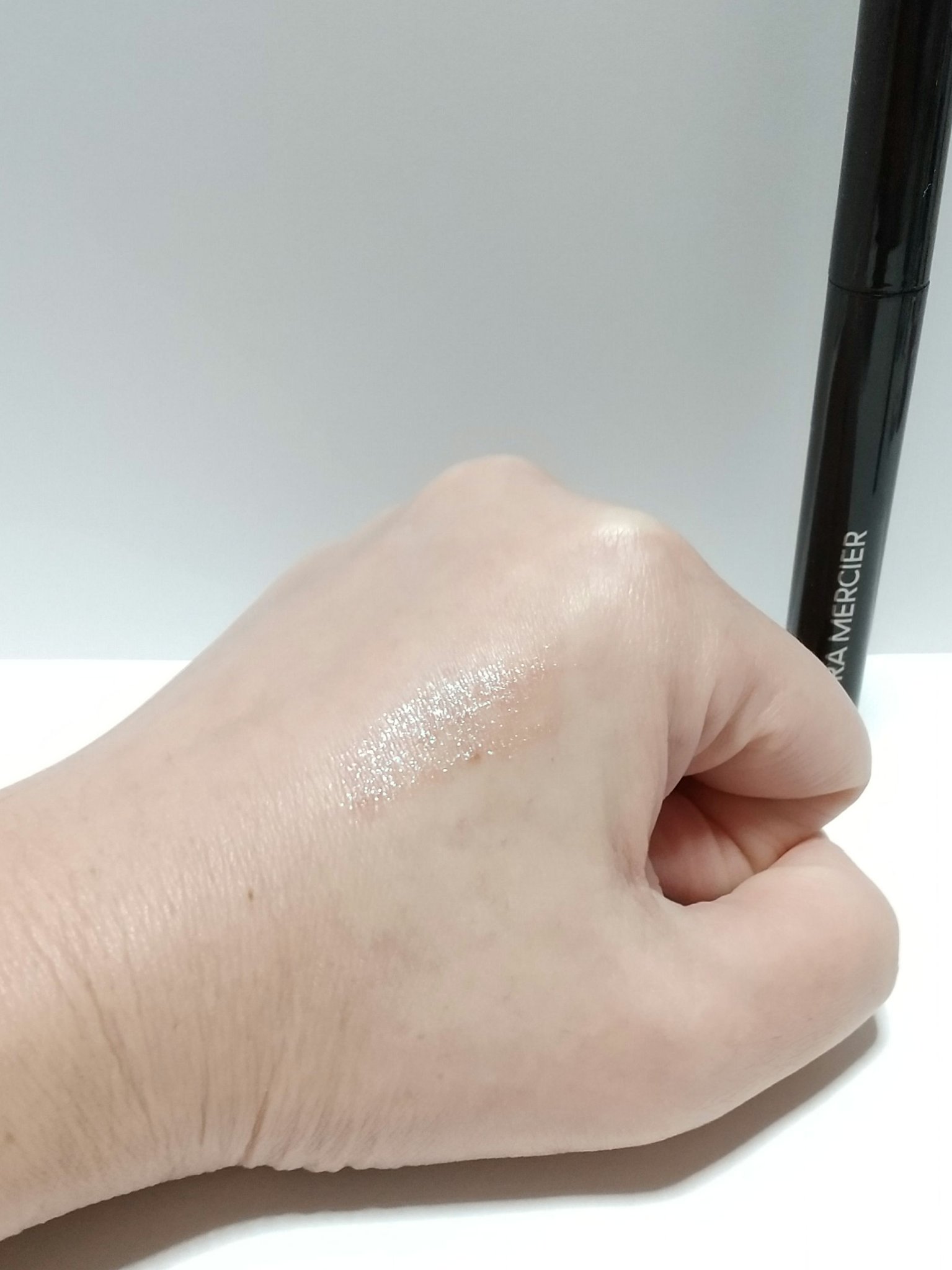 キャビアスティック アイカラー/ローラ メルシエ/スティックアイシャドウを使ったクチコミ（2枚目）