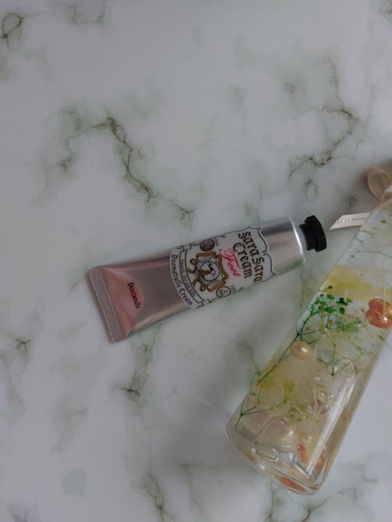 薬用足指さらさらクリーム/デオナチュレ/デオドラント・制汗剤を使ったクチコミ(1枚目)