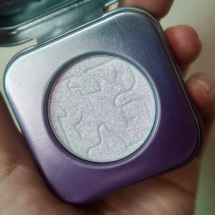 space age highlighter/Kaleidos Makeup/パウダーハイライトを使ったクチコミ(2枚目)