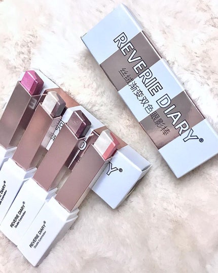 ツートンアイシャドウスティックアイレタッチ/REVERIE DIARY/スティックアイシャドウを使ったクチコミ(1枚目)