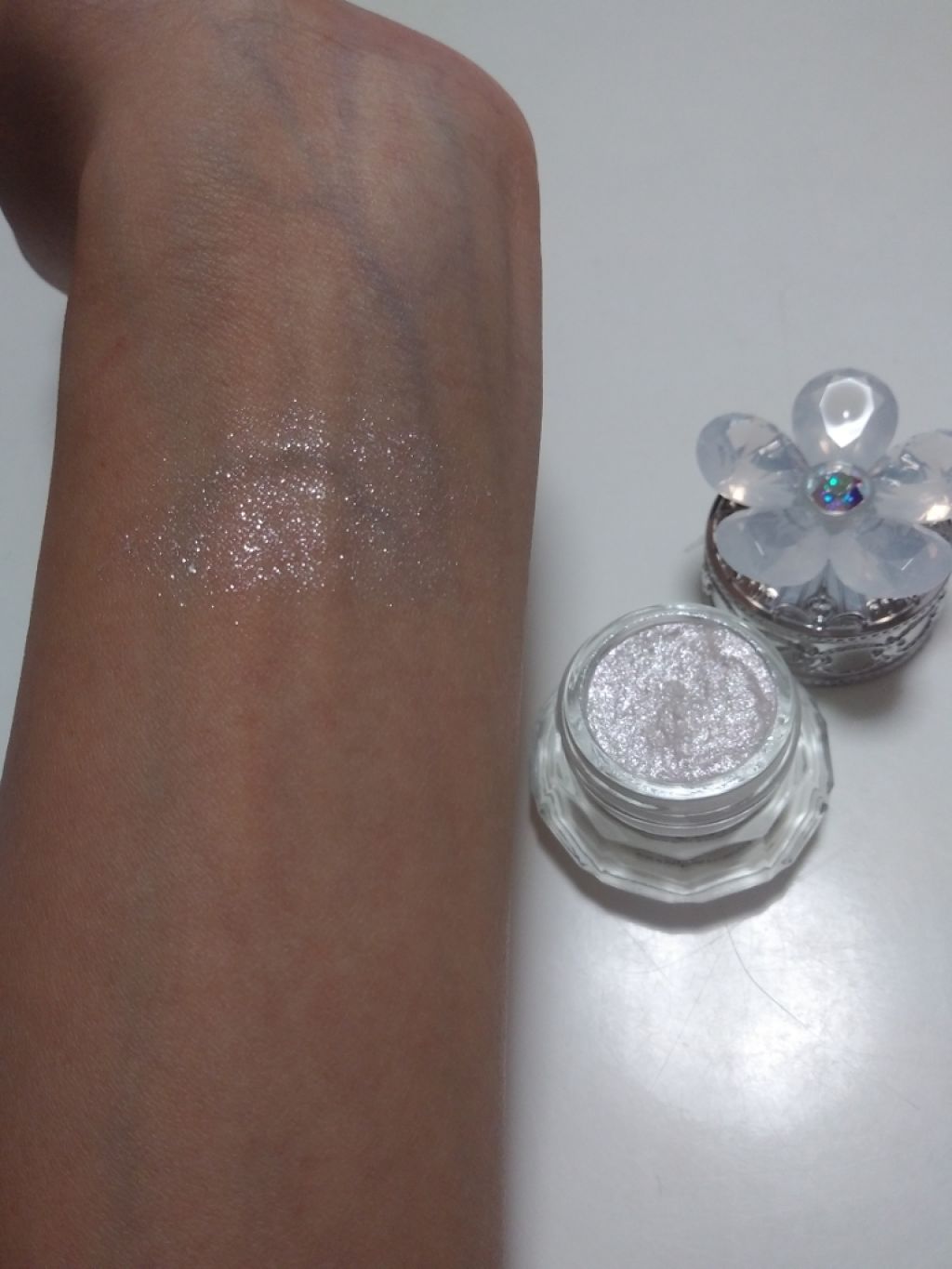 ジルスチュアート クリスタルブルーム ジェリービジュー/JILL STUART/ジェル・クリームアイシャドウを使ったクチコミ(3枚目)