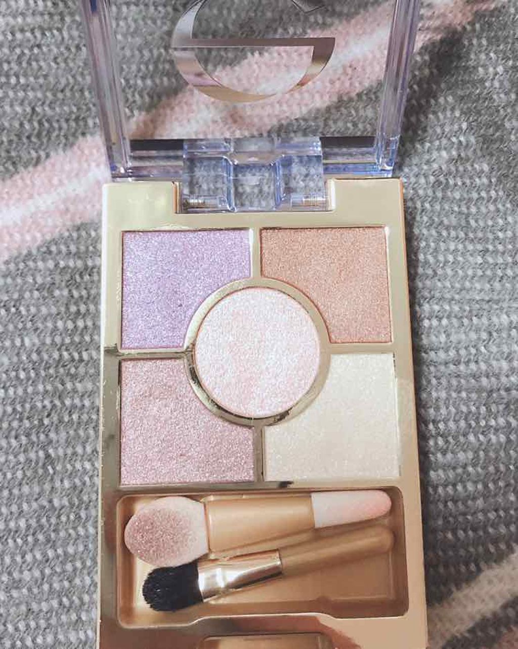 スキニーリッチシャドウ/excel/アイシャドウパレットを使ったクチコミ（2枚目）