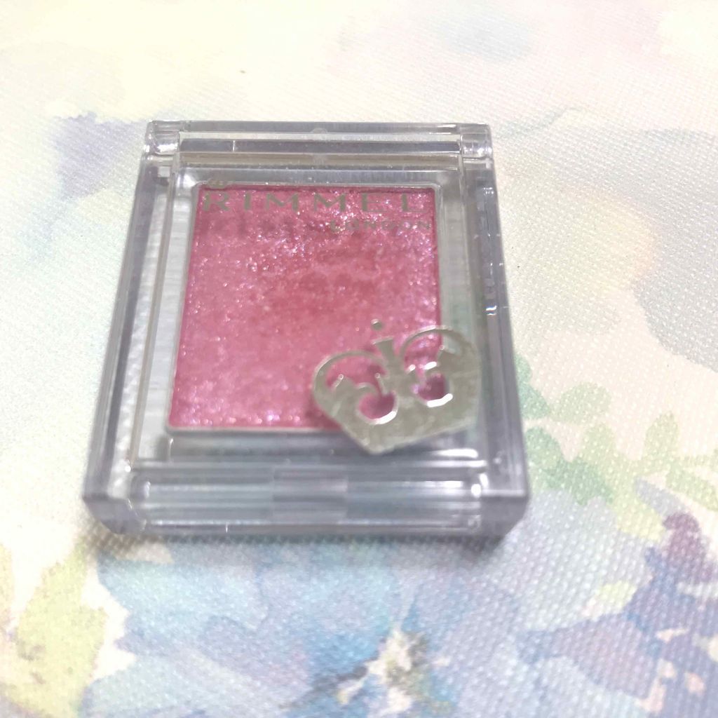 ブライトアップアイシャドウ/media/単色アイシャドウを使ったクチコミ（3枚目）