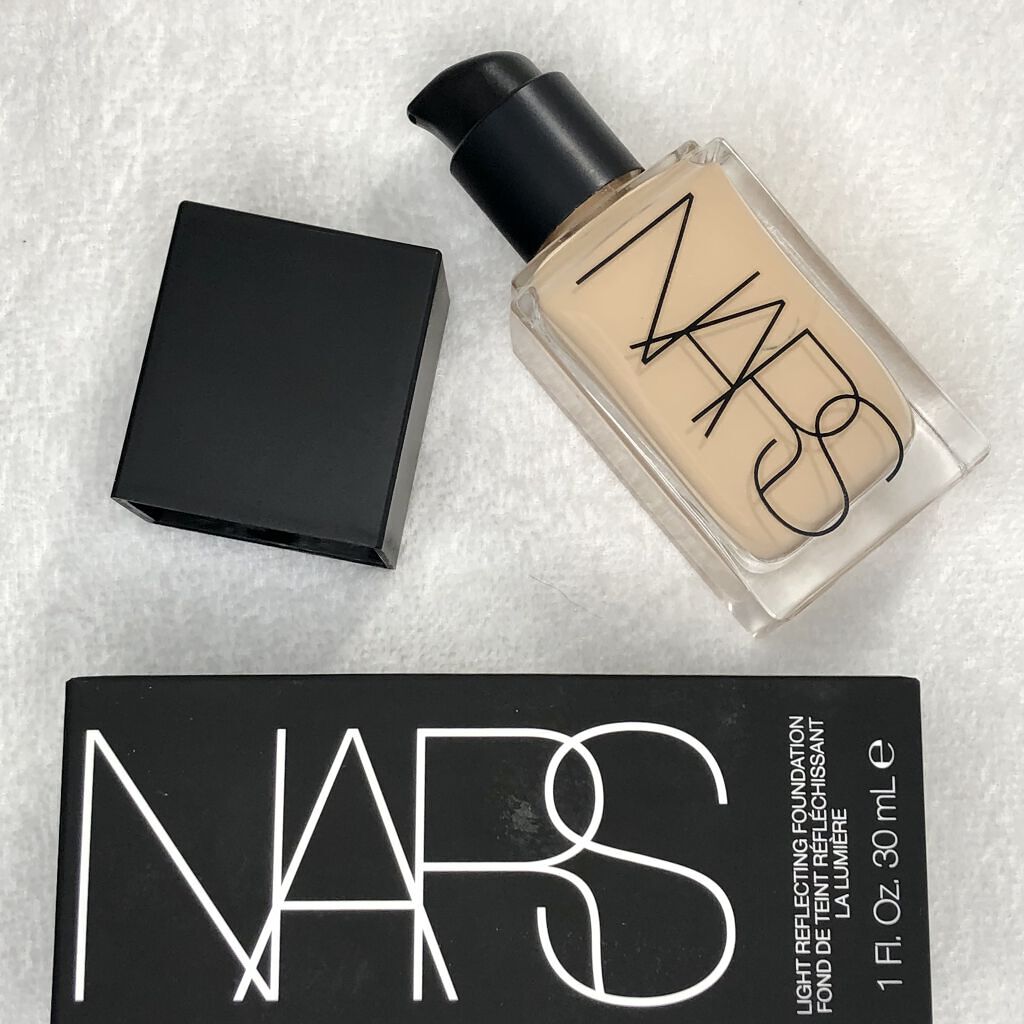 ライトリフレクティング ファンデーション/NARS/リキッドファンデーションを使ったクチコミ（2枚目）