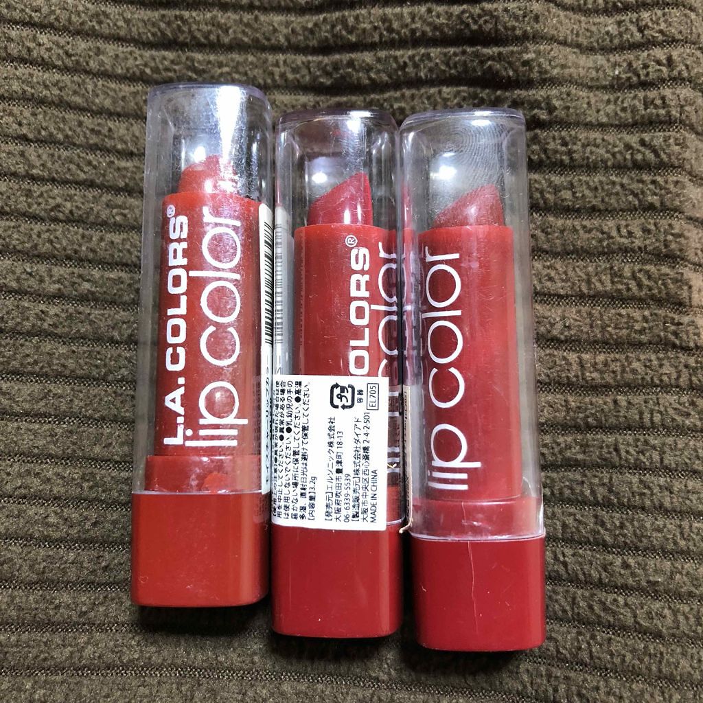 L.A.COLORS モイスチャーリッチ リップカラーのクチコミ「サンキューマートコレクション！
実は全部、色が違いますw
普段、チークとして使っているものです.....」（1枚目）