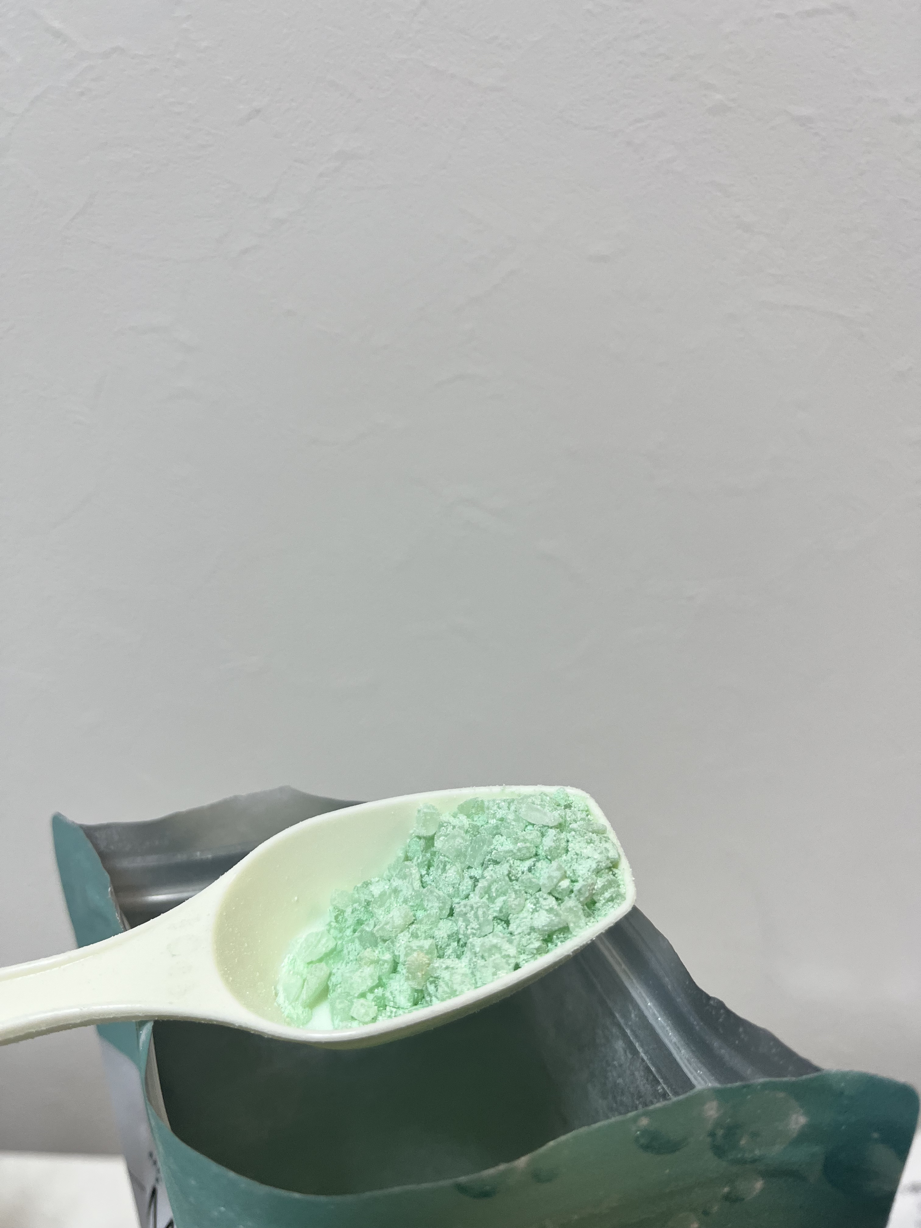 薬用オイルinバスソルト スクワラン/Medi5C/その他を使ったクチコミ（2枚目）