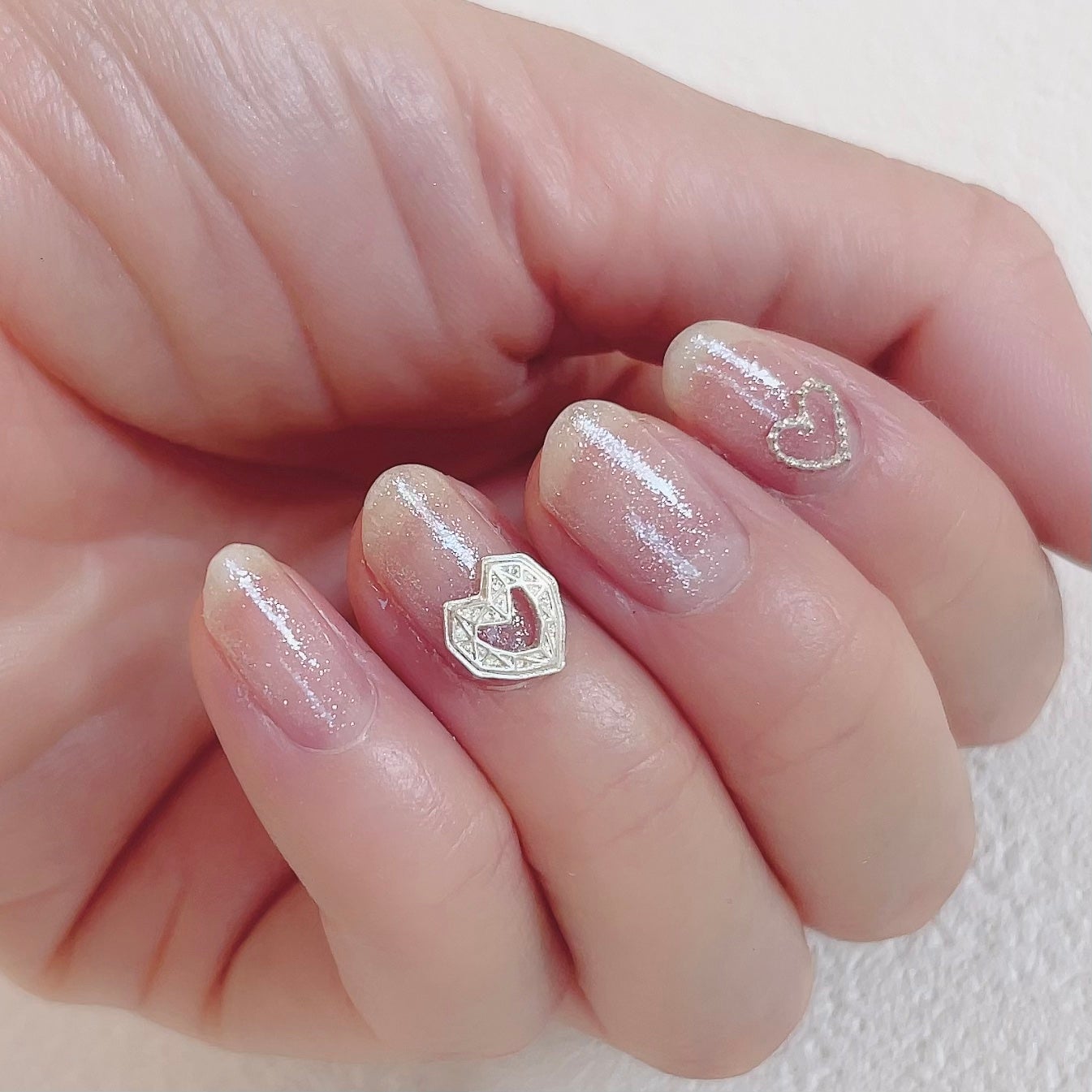 シャインオンミーネイルカラー/Dear.A/マニキュアを使ったクチコミ(4枚目)