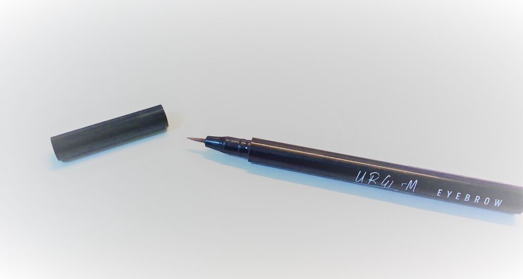 UR GLAM COVER&HIGHLIGHT CONCEALER/U R GLAM/リキッドコンシーラーを使ったクチコミ(2枚目)