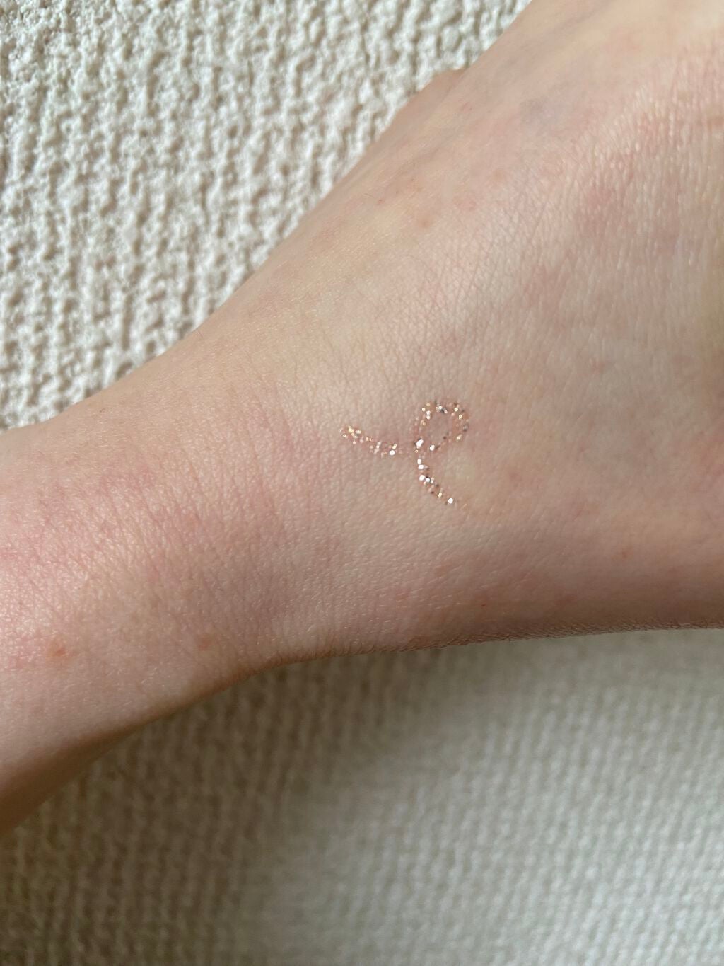 グリッターイルミネーションライナー/CipiCipi/リキッドアイライナーを使ったクチコミ(2枚目)