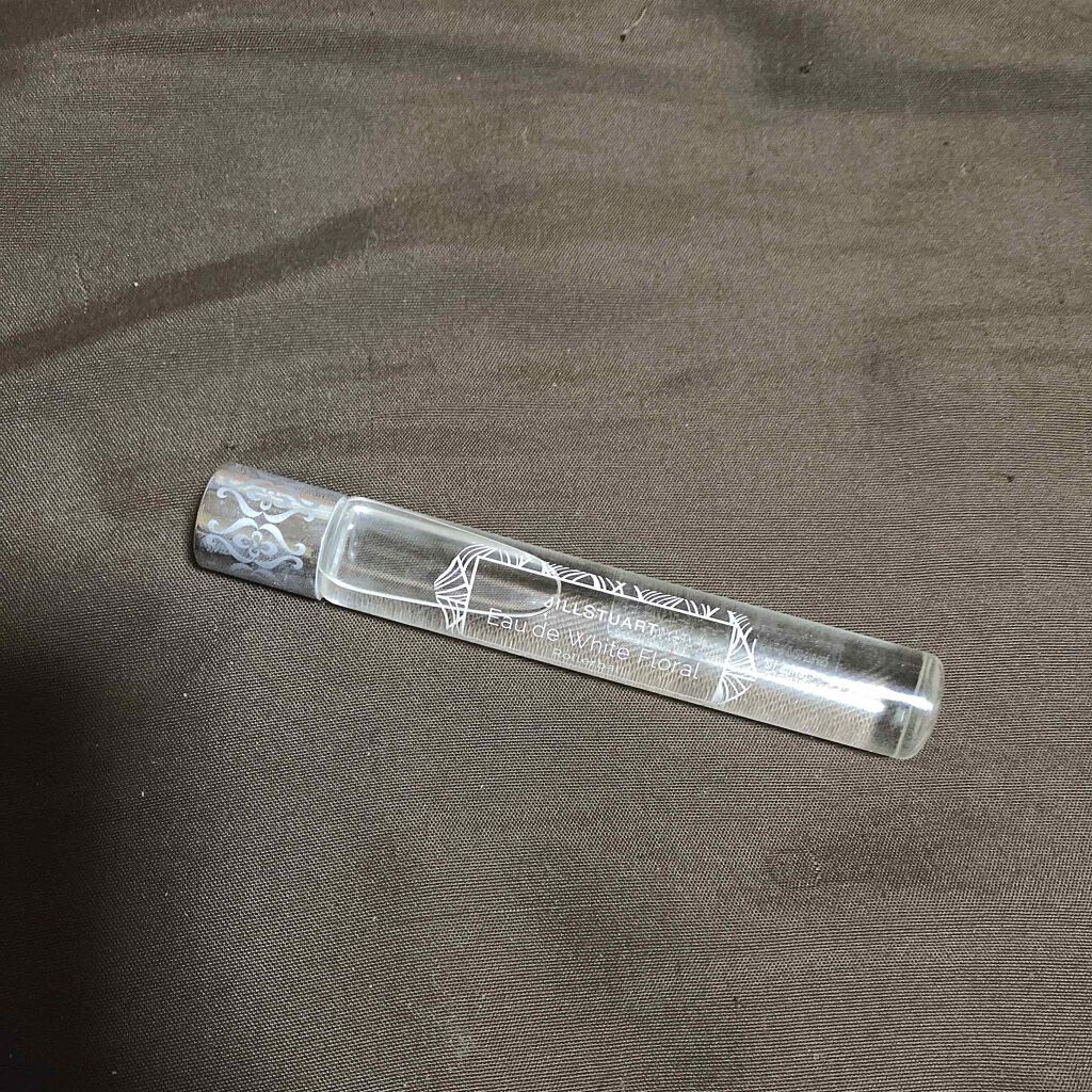 ジルスチュアート オード ホワイトフローラル/JILL STUART/香水(レディース)を使ったクチコミ（1枚目）
