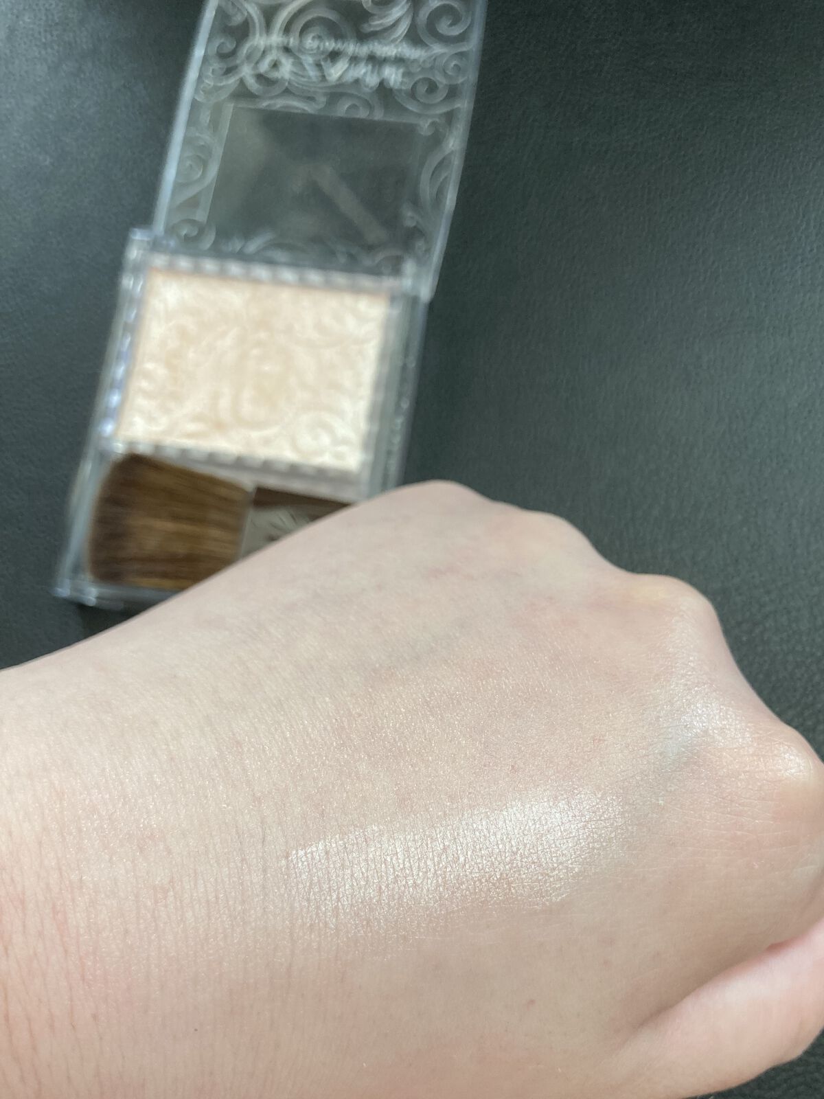 パールグロウハイライト/CEZANNE/パウダーハイライトを使ったクチコミ（3枚目）