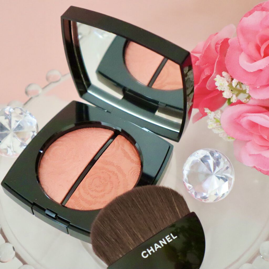 フルール ドゥ プランタン/CHANEL/パウダーチークを使ったクチコミ（2枚目）