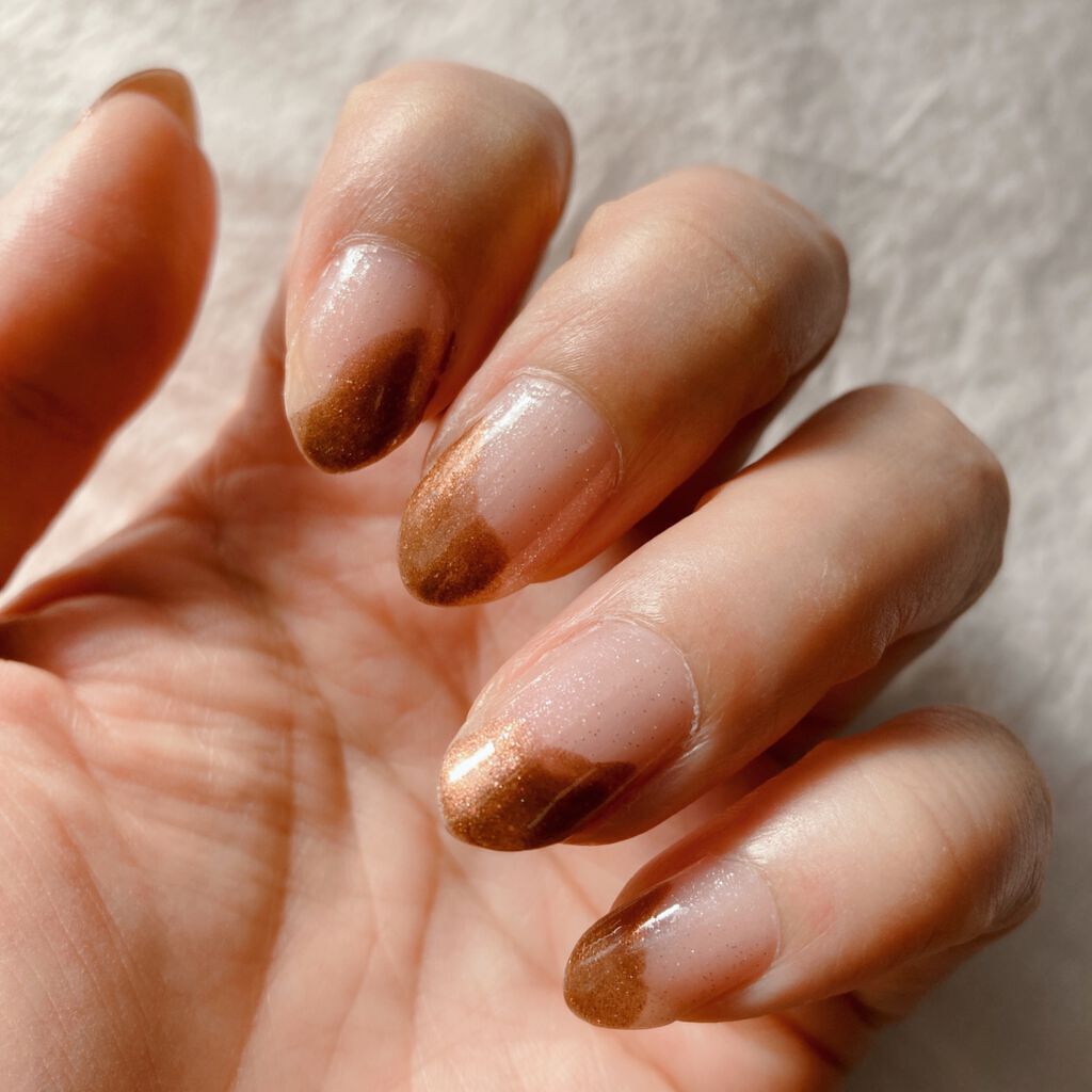 ヴェルニ ロング トゥニュ/CHANEL/マニキュアを使ったクチコミ（2枚目）