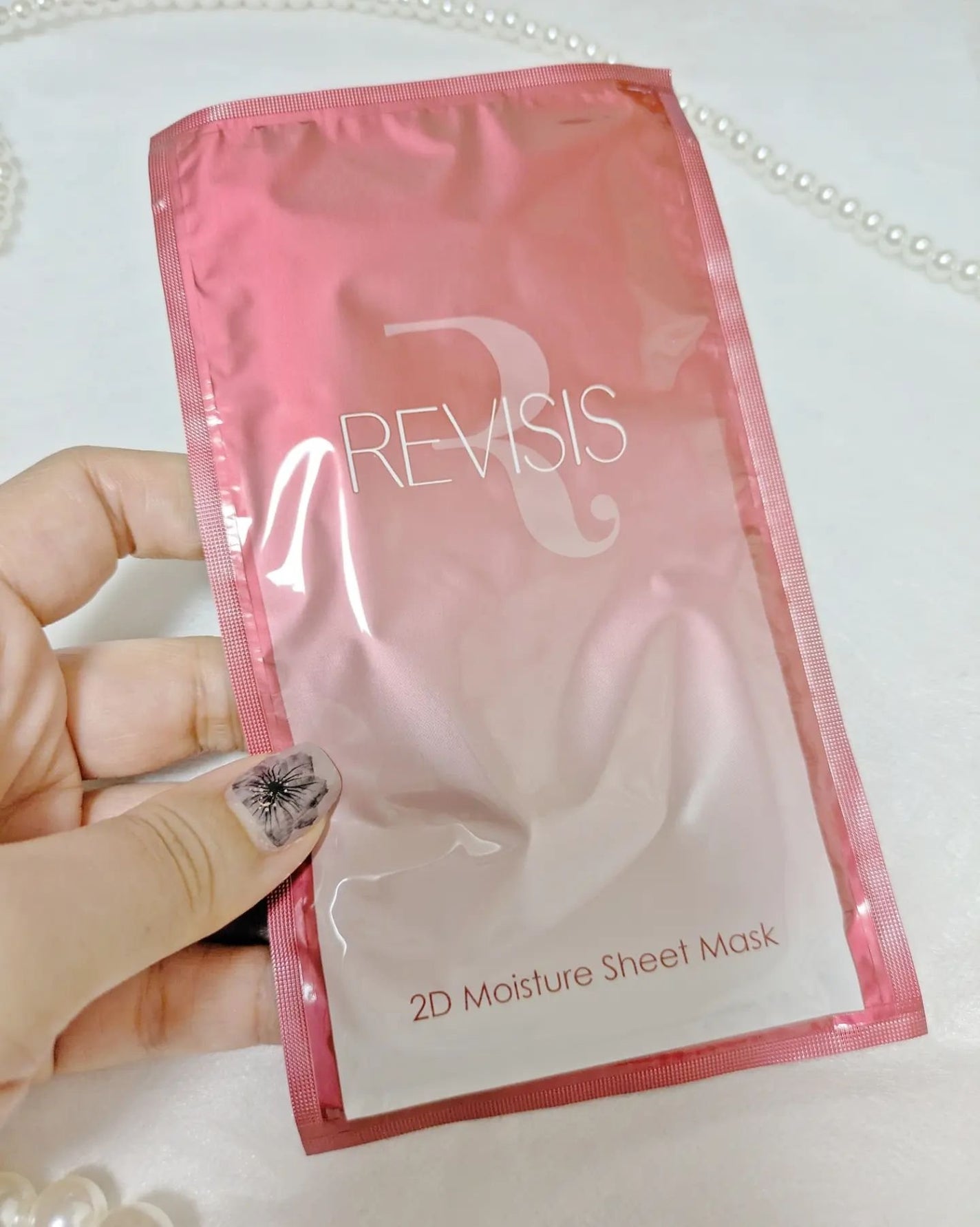 chinyan28 on LIPS 「リバイシス2Dモイスチュアシートマスク(10枚入り)日本製のシ..」(2枚目)