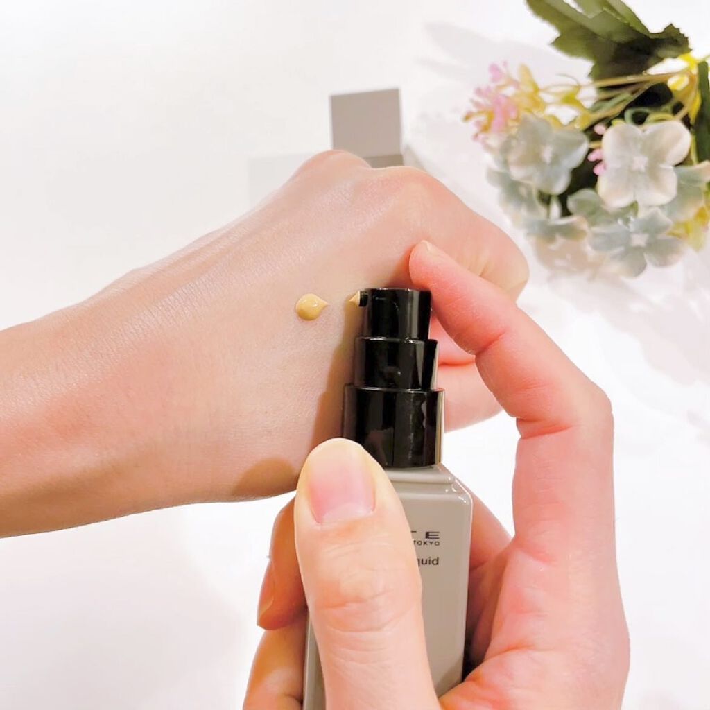 リアルカバーリキッド（セミマット）/KATE/リキッドファンデーションを使ったクチコミ（3枚目）