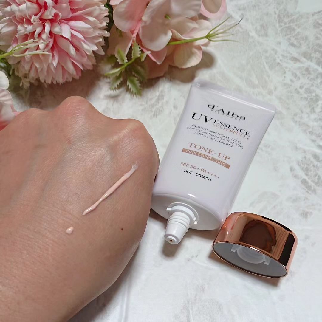 ウォータフルトーンアップサンクリーム/ダルバ/日焼け止めクリームを使ったクチコミ（3枚目）