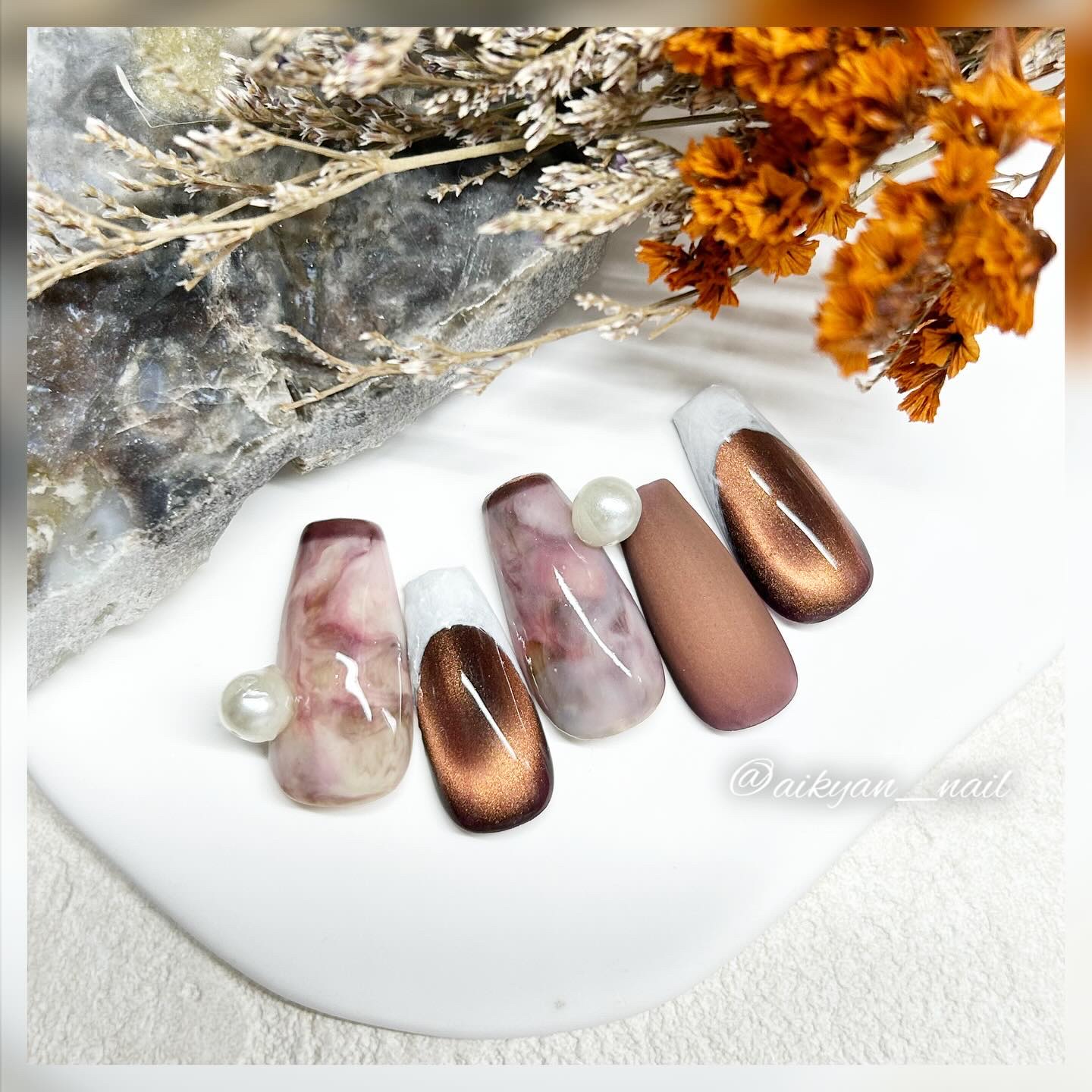 マグネットジェル/emigoro/ジェルネイルを使ったクチコミ（2枚目）