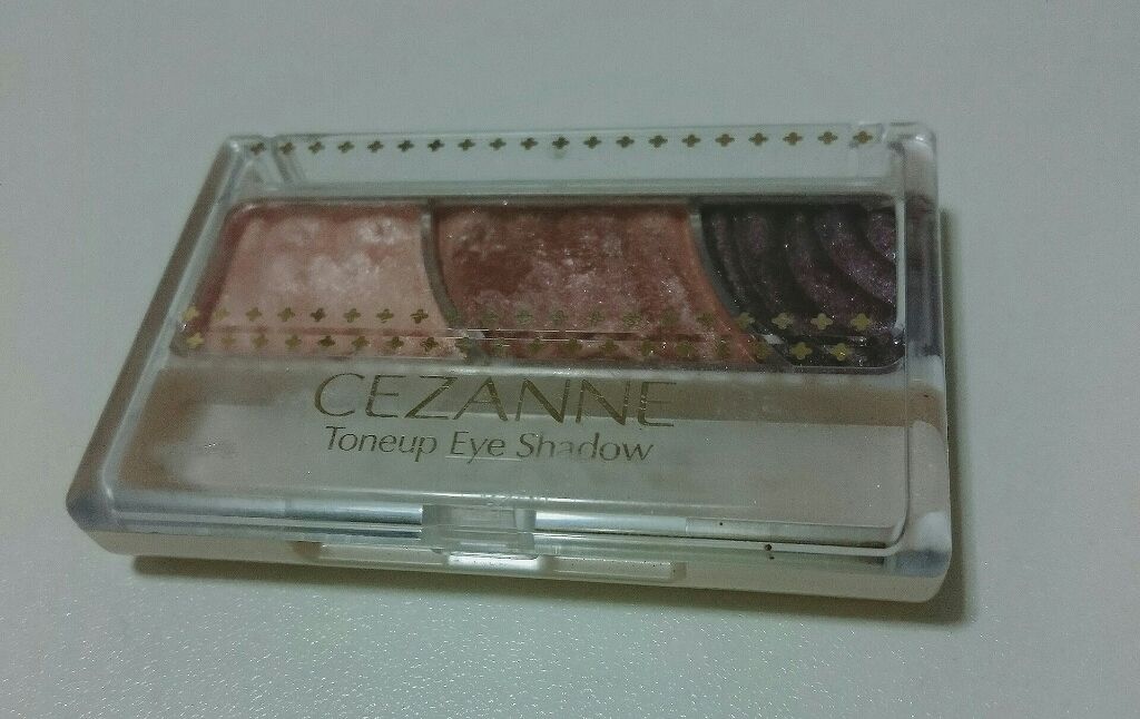 トーンアップアイシャドウ/CEZANNE/アイシャドウパレットを使ったクチコミ(1枚目)