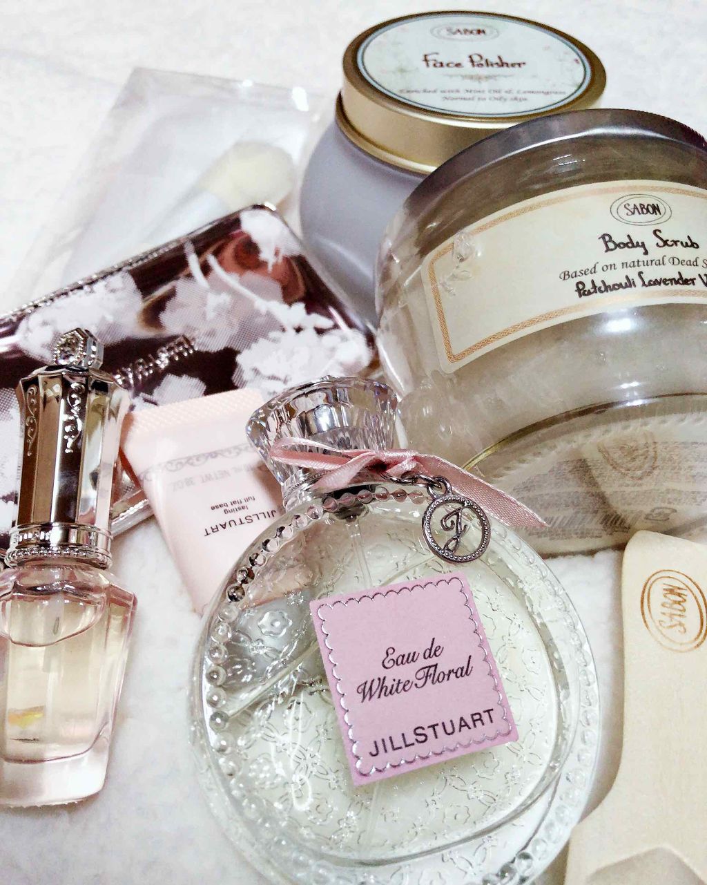 ジルスチュアート リラックス オード ホワイトフローラル/JILL STUART/香水(レディース)を使ったクチコミ（2枚目）
