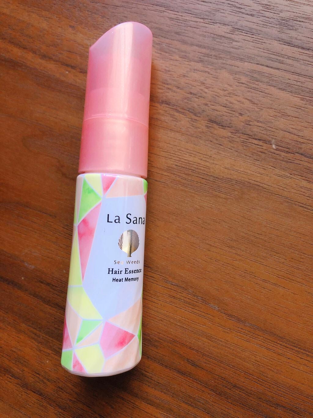 ラサーナ 海藻 ヘア エッセンス ヒートメモリー ピンクグレープフルーツの香り/ラサーナ/ヘアオイルを使ったクチコミ(1枚目)