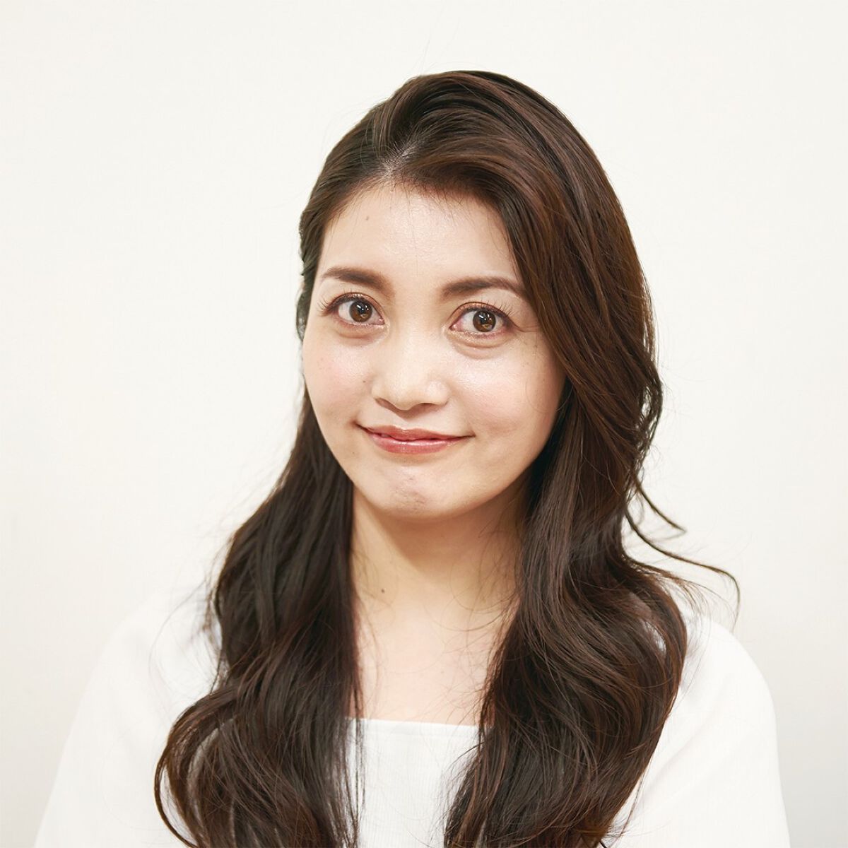 CHOUPRIE on LIPS 「シーン別メイク#1女子会編いかがでしたか?お洒落感があり、とて..」(1枚目)