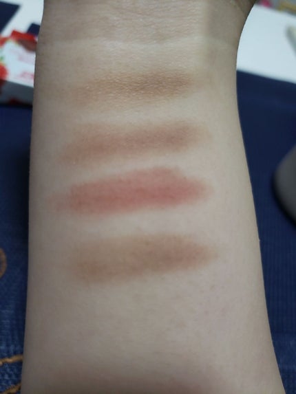 レ キャトル オンブル/CHANEL/アイシャドウパレットを使ったクチコミ(2枚目)