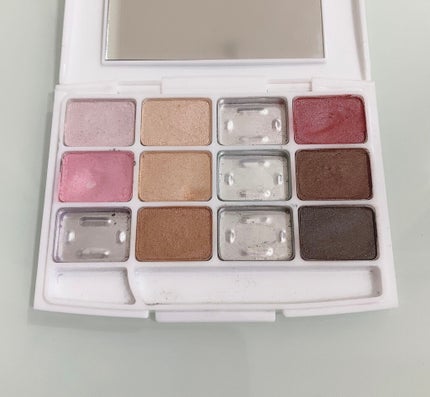 12色アイシャドウパレット/LOUJENE/アイシャドウパレットを使ったクチコミ(1枚目)