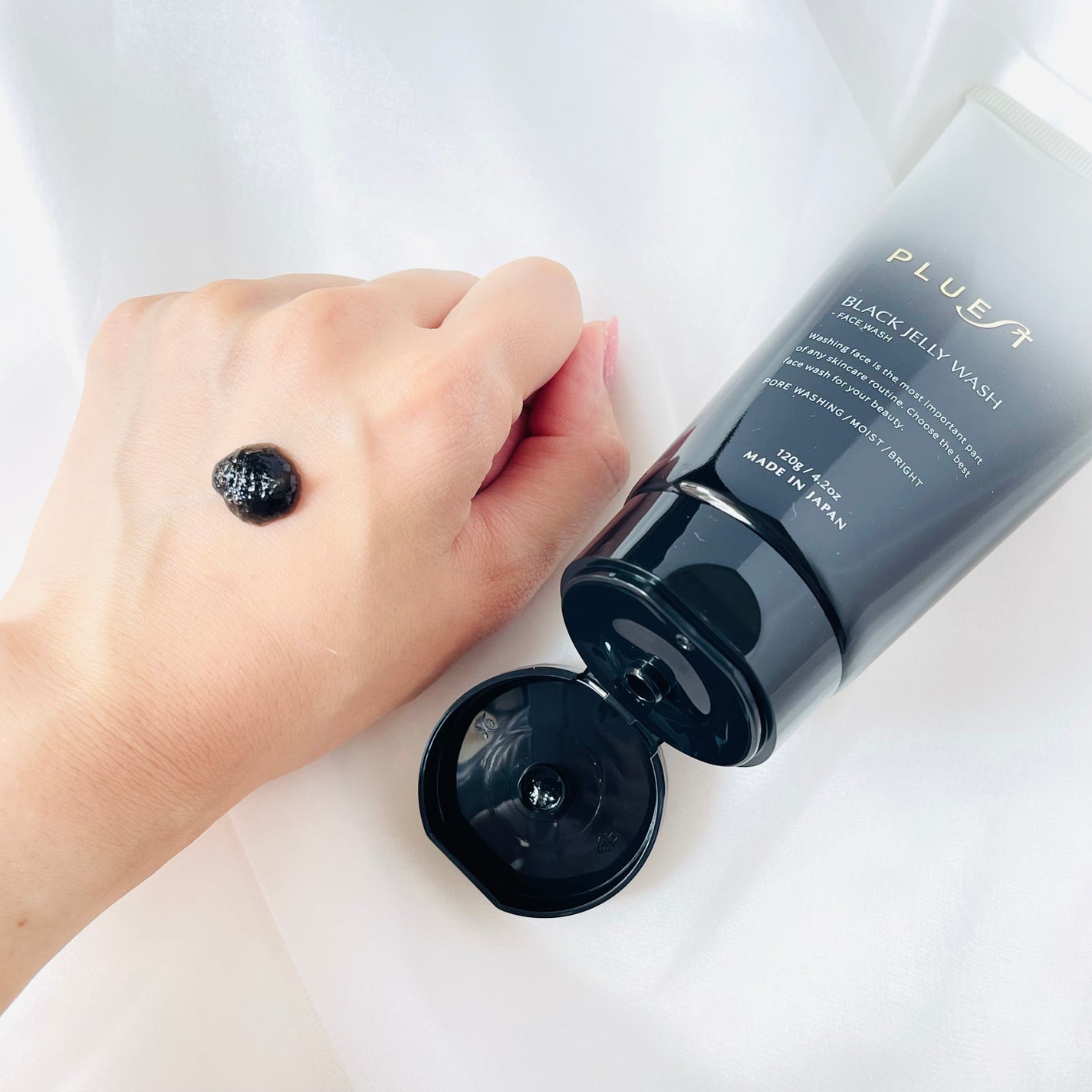 BLACK JELLY WASH(ブラックジェリーウォッシュ)/PLUEST/その他洗顔料を使ったクチコミ(3枚目)
