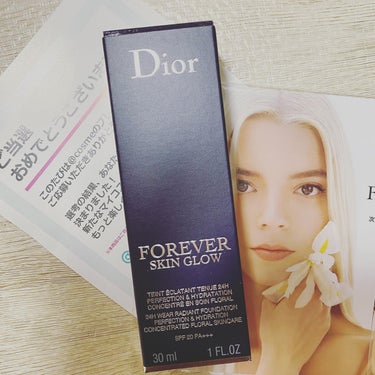 ディオールスキン フォーエヴァー フルイド グロウ/Dior/リキッドファンデーションを使ったクチコミ（1枚目）