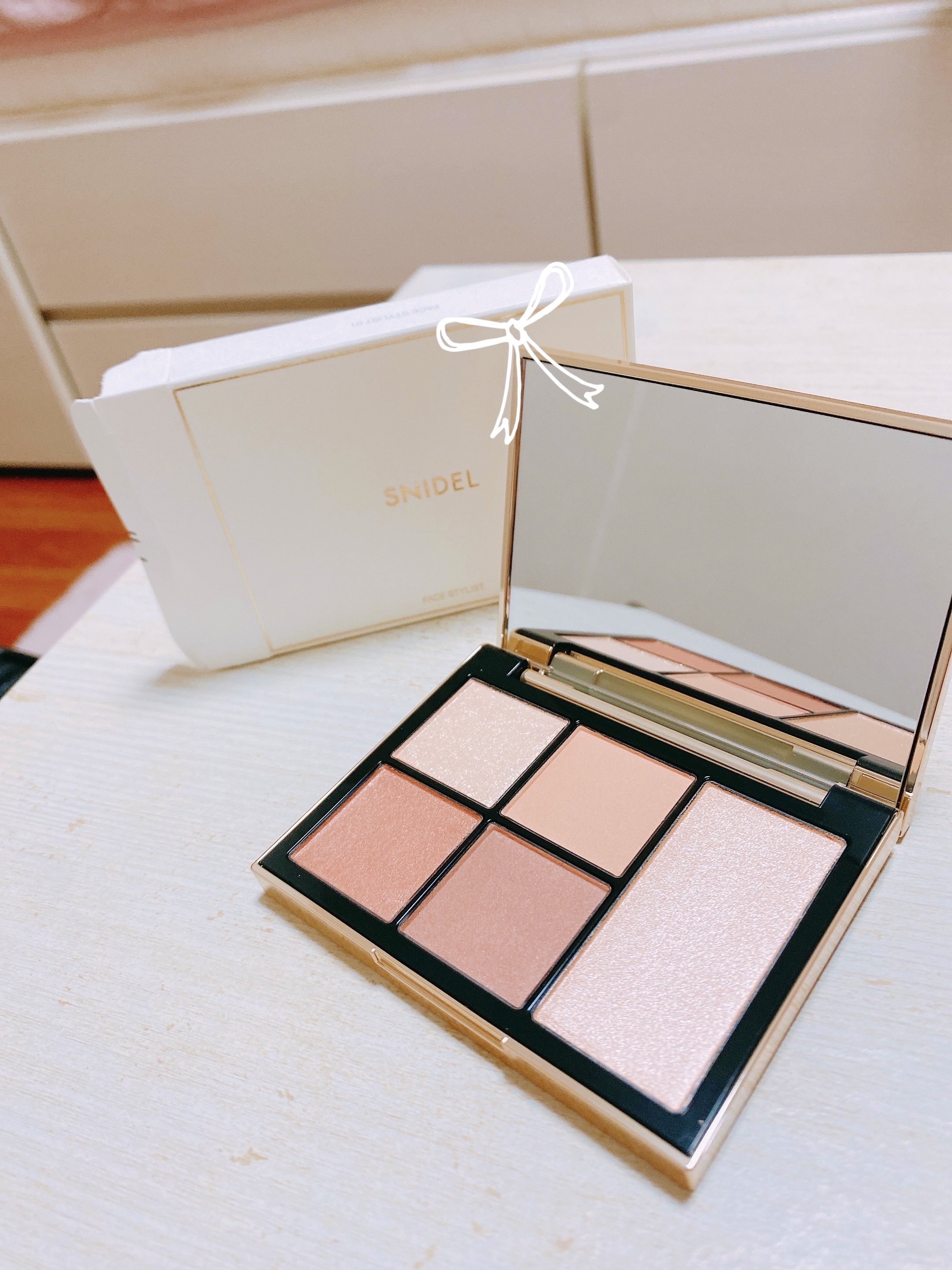 フェイス スタイリスト/SNIDEL BEAUTY/アイシャドウパレットを使ったクチコミ（1枚目）