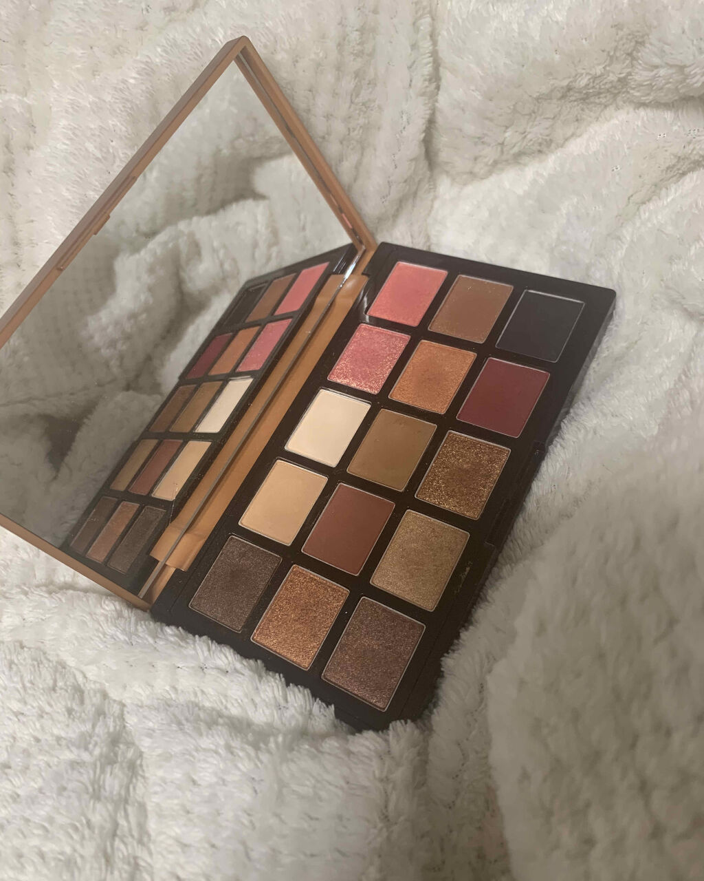 プレイカラーアイパレット レオパードランウェイ/ETUDE/アイシャドウパレットを使ったクチコミ（1枚目）