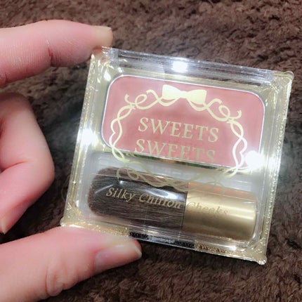 シルキーシフォンチーク/スウィーツ スウィーツ/パウダーチークを使ったクチコミ(1枚目)