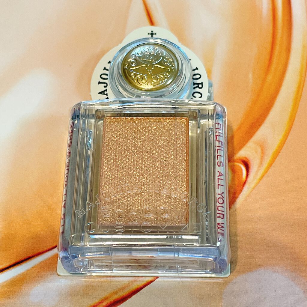 シャドーカスタマイズ/MAJOLICA MAJORCA/単色アイシャドウを使ったクチコミ(1枚目)