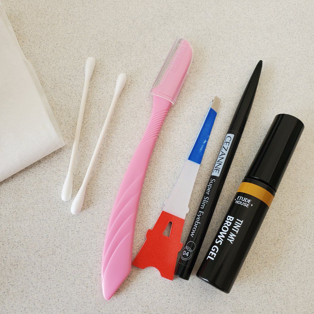 ETUDE ティントマイブロウ ジェルのクチコミ「使おうとしたら液が固まってしまっていました…😭
下書きうまくいったのに…
ショック……　復活方.....」（1枚目）