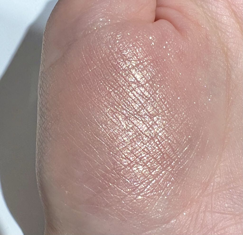 プリズム パウダーアイカラー/リンメル ロンドン/単色アイシャドウを使ったクチコミ（2枚目）