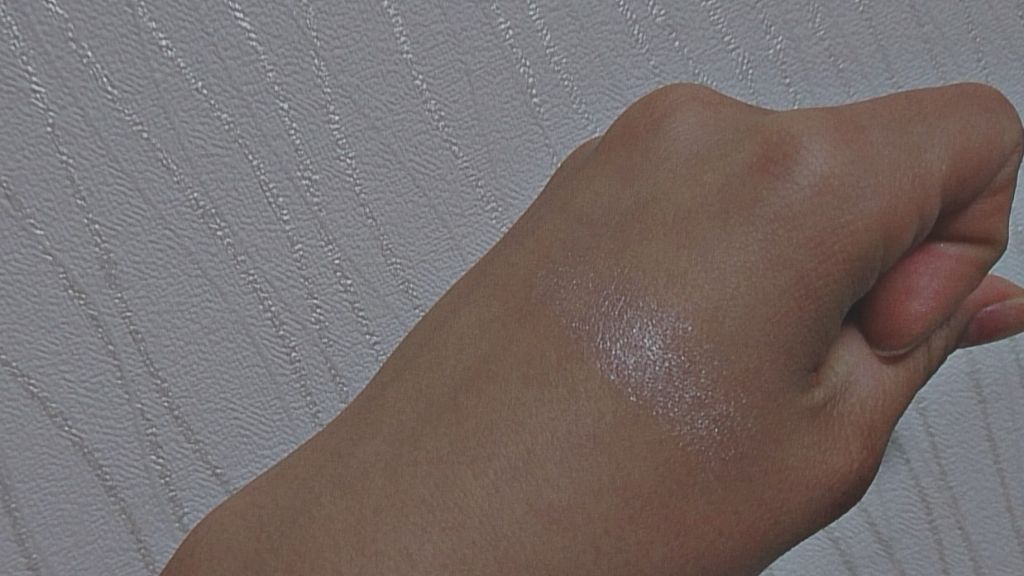 パールグロウハイライト/CEZANNE/パウダーハイライトを使ったクチコミ（2枚目）