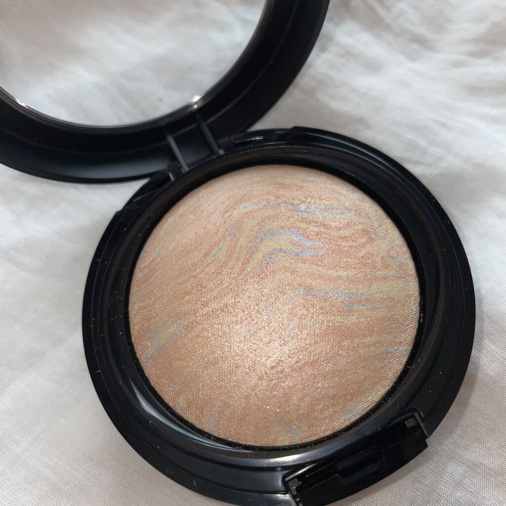 マーブルハイライター/LB/パウダーチークを使ったクチコミ（3枚目）