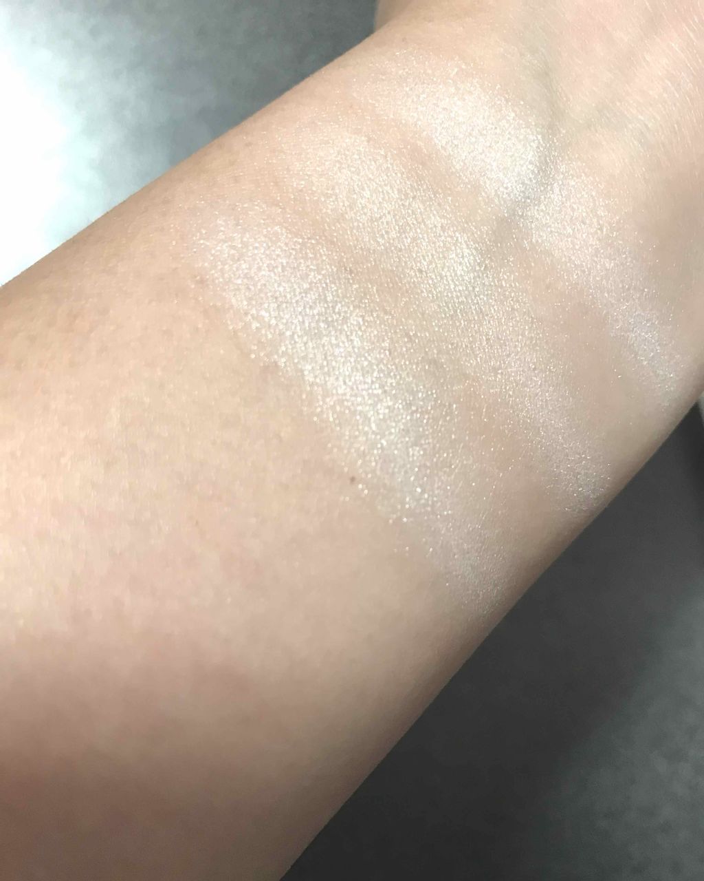 プレミアムショコラハイライター/スウィーツ スウィーツ/パウダーハイライトを使ったクチコミ(3枚目)