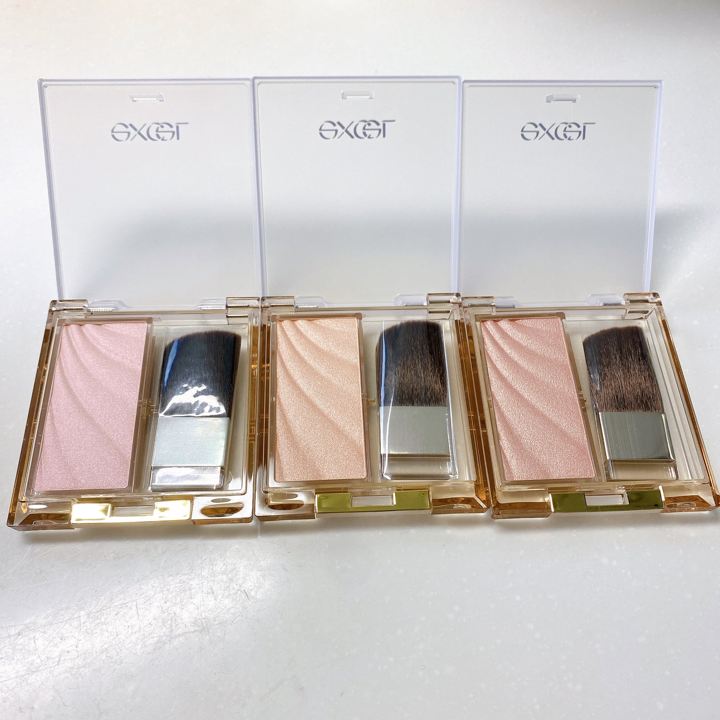 ドレープド シマーグロウ/excel/パウダーハイライトを使ったクチコミ(2枚目)