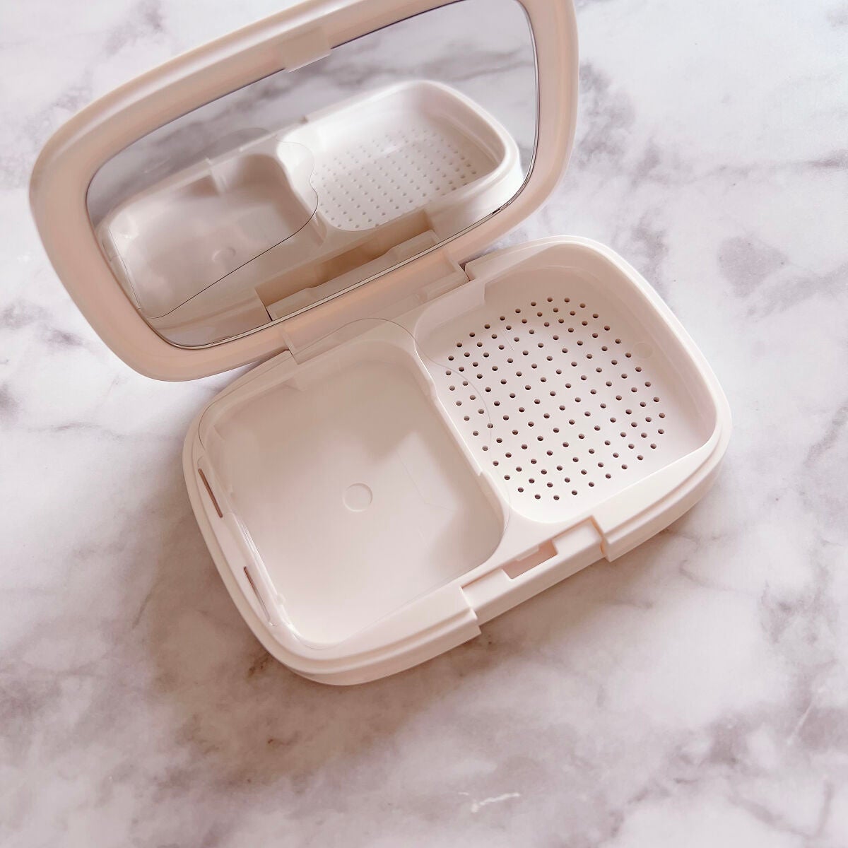 パウダーファンデーション/media luxe/パウダーファンデーションを使ったクチコミ(3枚目)