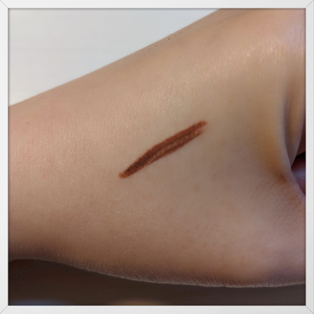 「密着アイライナー」クリームペンシル/デジャヴュ/ペンシルアイライナーを使ったクチコミ(2枚目)