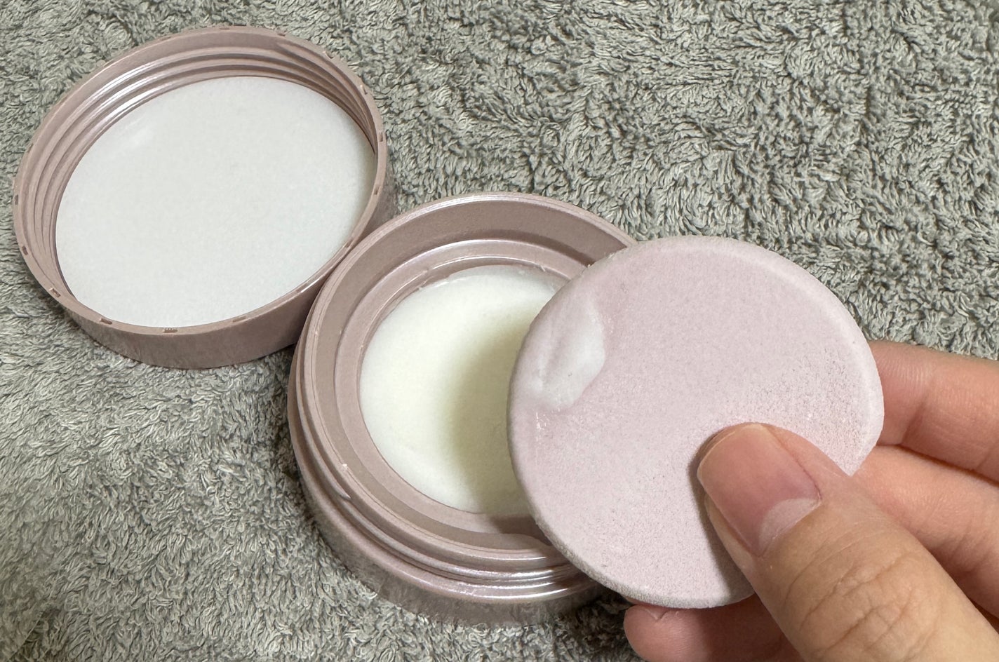 8x4 デオドラントパテ【医薬部外品】/8x4/デオドラント・制汗剤を使ったクチコミ(2枚目)